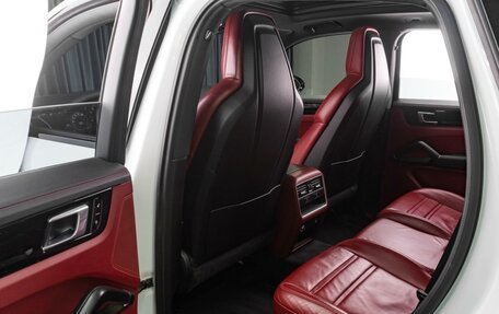 Porsche Cayenne III, 2018 год, 5 779 000 рублей, 22 фотография