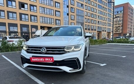 Volkswagen Tiguan II, 2021 год, 4 050 000 рублей, 3 фотография