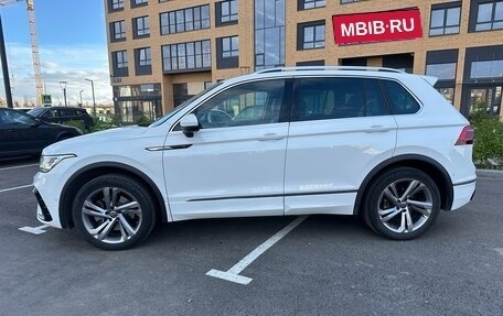 Volkswagen Tiguan II, 2021 год, 4 050 000 рублей, 9 фотография