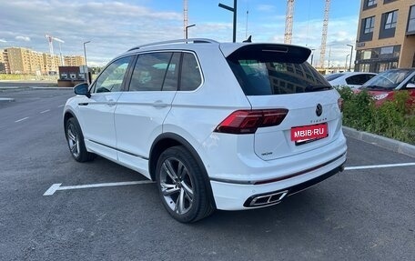 Volkswagen Tiguan II, 2021 год, 4 050 000 рублей, 8 фотография
