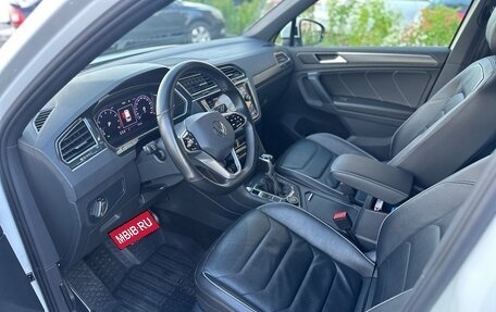 Volkswagen Tiguan II, 2021 год, 4 050 000 рублей, 10 фотография