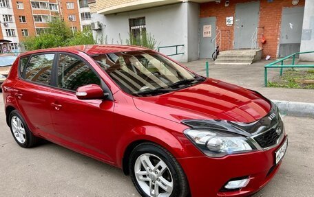 KIA cee'd I рестайлинг, 2010 год, 695 000 рублей, 2 фотография