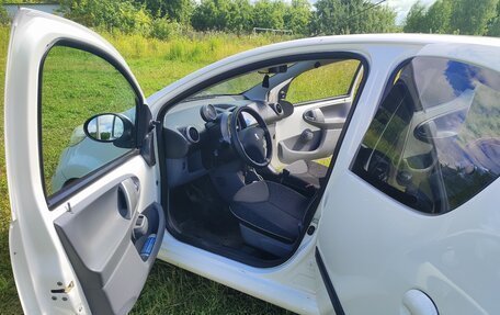 Peugeot 107 I рестайлинг, 2011 год, 420 000 рублей, 6 фотография