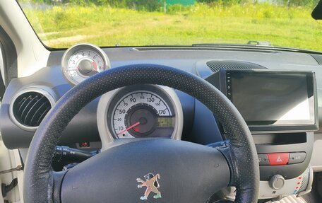 Peugeot 107 I рестайлинг, 2011 год, 420 000 рублей, 17 фотография