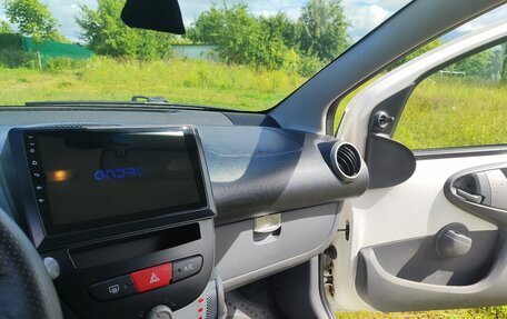 Peugeot 107 I рестайлинг, 2011 год, 420 000 рублей, 18 фотография