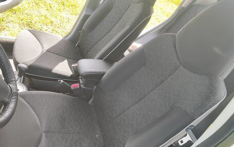Peugeot 107 I рестайлинг, 2011 год, 420 000 рублей, 13 фотография