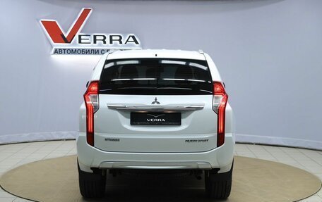 Mitsubishi Pajero Sport III рестайлинг, 2020 год, 3 090 000 рублей, 6 фотография