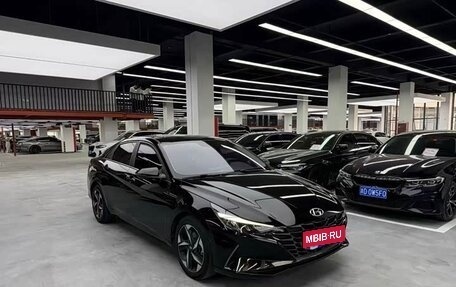 Hyundai Elantra, 2023 год, 1 150 000 рублей, 3 фотография