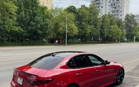 Alfa Romeo Giulia II, 2016 год, 2 750 000 рублей, 7 фотография