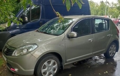 Renault Sandero I, 2014 год, 700 000 рублей, 1 фотография
