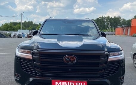 Toyota Land Cruiser, 2023 год, 11 500 000 рублей, 1 фотография