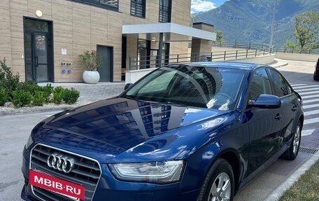 Audi A4, 2013 год, 1 270 000 рублей, 5 фотография