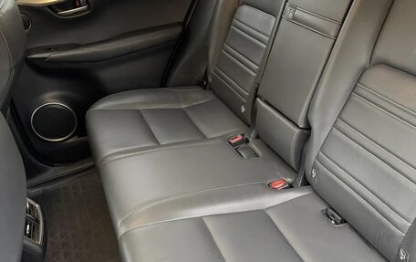 Lexus NX I, 2015 год, 2 750 000 рублей, 10 фотография