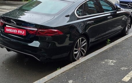 Jaguar XF II, 2021 год, 3 330 000 рублей, 2 фотография