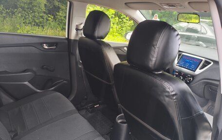 Hyundai Solaris II рестайлинг, 2018 год, 730 000 рублей, 5 фотография