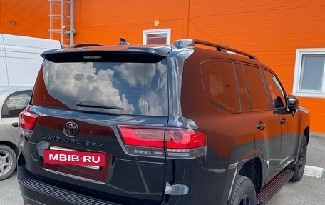 Toyota Land Cruiser, 2023 год, 11 500 000 рублей, 4 фотография