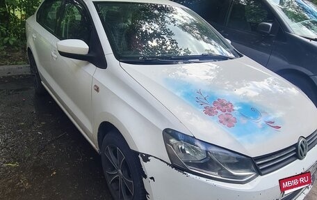 Volkswagen Polo VI (EU Market), 2012 год, 670 000 рублей, 6 фотография