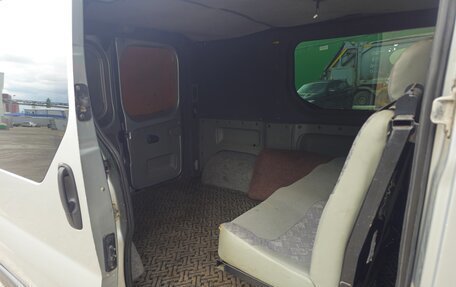 Renault Trafic, 2003 год, 680 000 рублей, 9 фотография