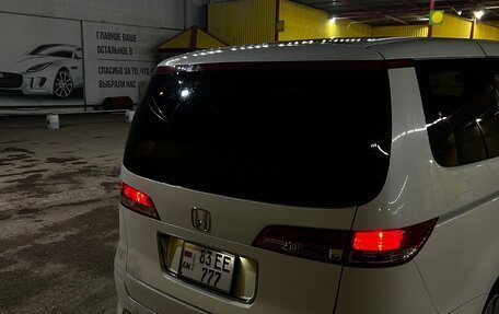 Honda Elysion I, 2004 год, 750 000 рублей, 5 фотография