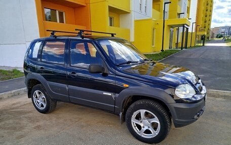Chevrolet Niva I рестайлинг, 2011 год, 499 000 рублей, 10 фотография