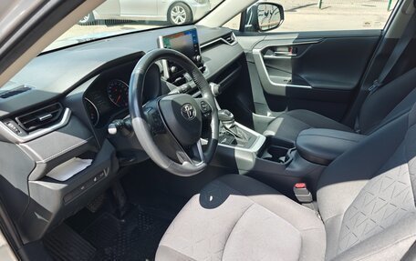 Toyota RAV4, 2020 год, 2 780 000 рублей, 8 фотография
