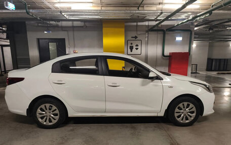 KIA Rio IV, 2018 год, 1 150 000 рублей, 6 фотография