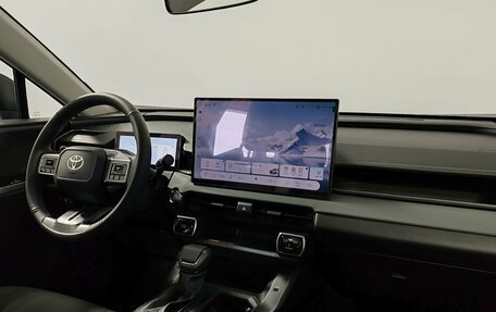 Toyota RAV4, 2026 год, 4 590 000 рублей, 11 фотография