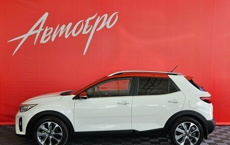 KIA Stonic, 2017 год, 1 750 000 рублей, 2 фотография
