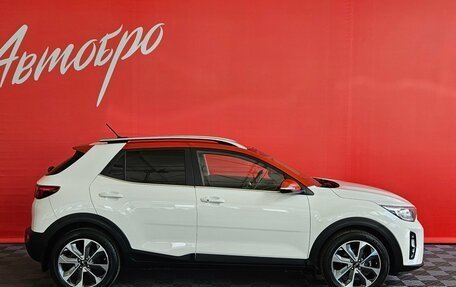 KIA Stonic, 2017 год, 1 750 000 рублей, 6 фотография