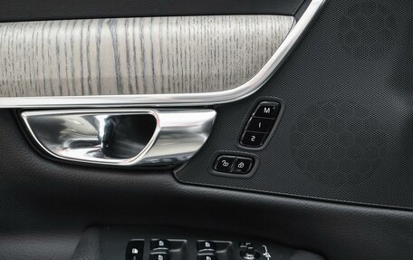 Volvo S90 II рестайлинг, 2020 год, 2 890 000 рублей, 9 фотография