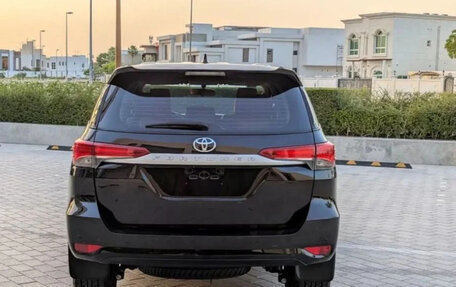 Toyota Fortuner II, 2023 год, 3 110 000 рублей, 4 фотография
