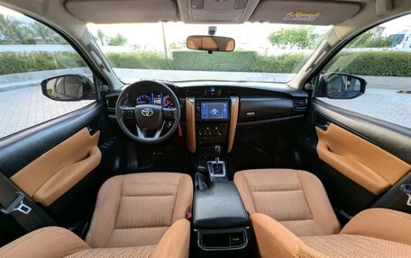 Toyota Fortuner II, 2023 год, 3 110 000 рублей, 8 фотография