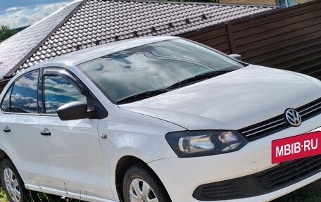Volkswagen Polo VI (EU Market), 2013 год, 500 000 рублей, 2 фотография