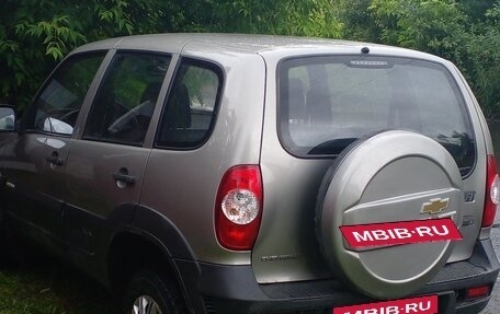 Chevrolet Niva I рестайлинг, 2014 год, 550 000 рублей, 3 фотография