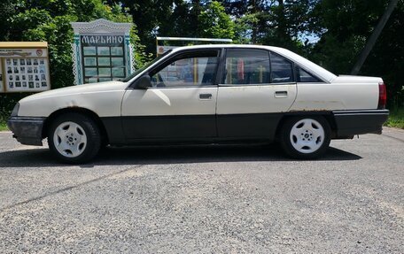 Opel Omega A, 1987 год, 110 000 рублей, 3 фотография