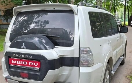 Mitsubishi Pajero IV, 2018 год, 3 850 000 рублей, 3 фотография