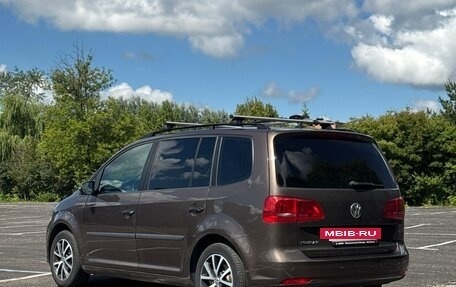 Volkswagen Touran III, 2014 год, 949 000 рублей, 4 фотография