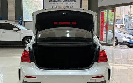 BMW 1 серия, 2022 год, 1 866 000 рублей, 14 фотография