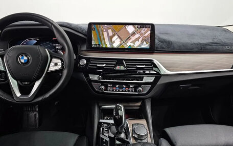 BMW 5 серия, 2023 год, 5 300 000 рублей, 11 фотография