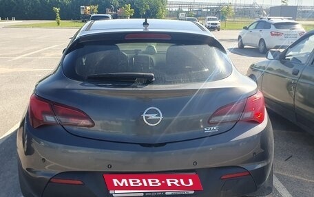 Opel Astra J, 2012 год, 650 000 рублей, 2 фотография