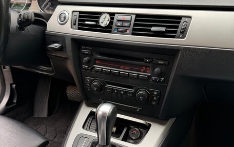 BMW 3 серия, 2005 год, 1 100 000 рублей, 16 фотография