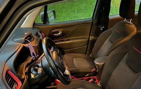 Jeep Renegade I рестайлинг, 2018 год, 2 200 000 рублей, 3 фотография