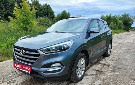 Hyundai Tucson III, 2017 год, 1 800 000 рублей, 2 фотография