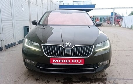 Skoda Superb III рестайлинг, 2017 год, 1 980 000 рублей, 13 фотография