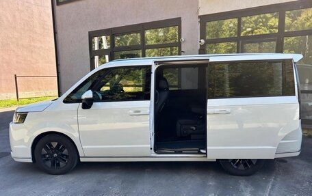Honda Stepwgn, 2023 год, 2 900 000 рублей, 3 фотография