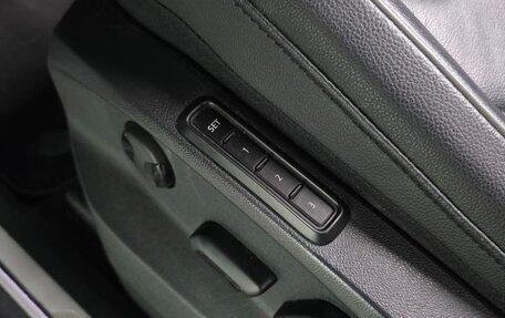 Volkswagen Tiguan II, 2021 год, 2 340 000 рублей, 12 фотография