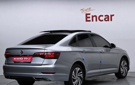Volkswagen Jetta VII, 2020 год, 1 660 000 рублей, 2 фотография