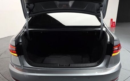 Volkswagen Jetta VII, 2020 год, 1 660 000 рублей, 17 фотография