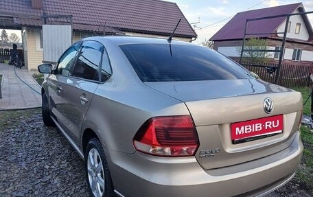 Volkswagen Polo VI (EU Market), 2016 год, 1 100 000 рублей, 1 фотография