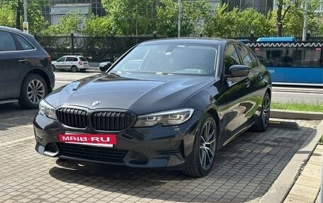 BMW 3 серия, 2019 год, 2 699 000 рублей, 4 фотография